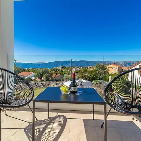 Holiday home Insula Aurea No.2